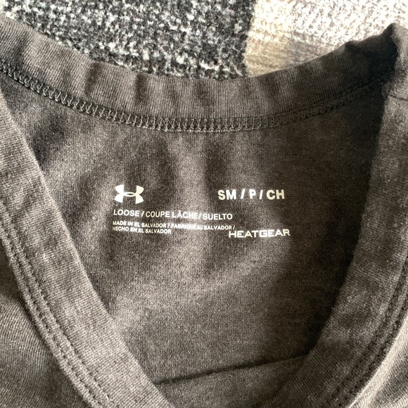 Girl Boss Sports Tank Under Armour Size Small - Picture 3 of 5